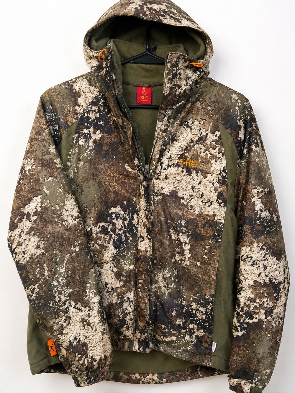 SHE Outdoor Strata Camo Hunting Jacket Women’s Small Realtree